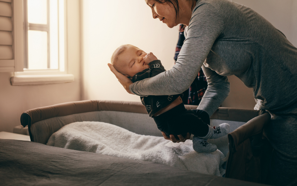 The Ultimate Guide to Bedside Bassinets for Easy Bedside Attachment
